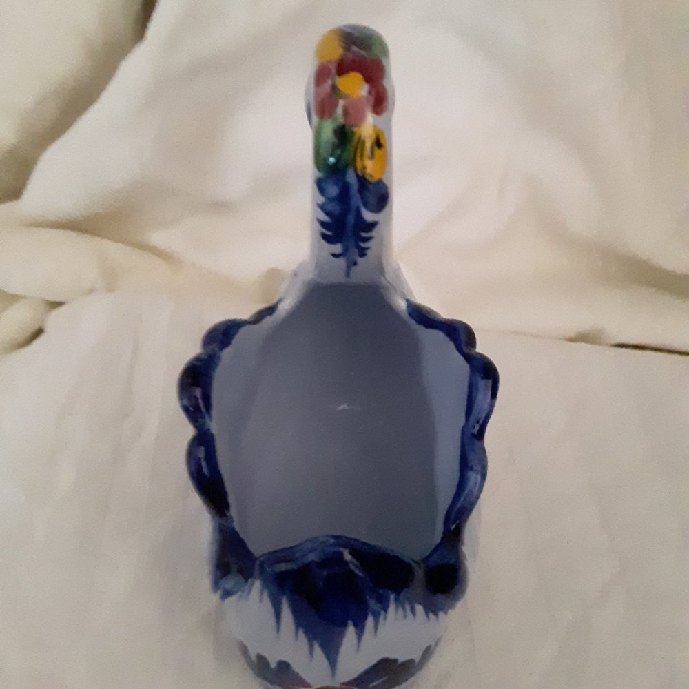 Alcobaca Portugal Blue Swan Planter - Picture 4 of 7